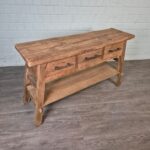 Wand- und Beistelltische