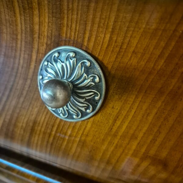 Eckschrank Schrank Biedermeier 1840 Mahagoni – Bild 7
