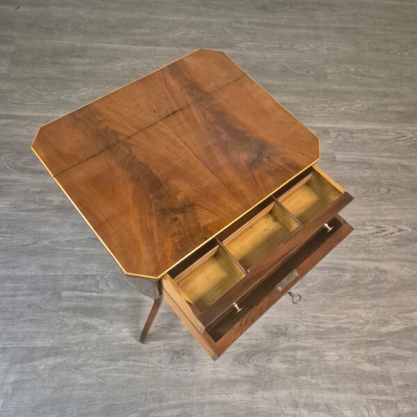 Nähtisch Biedermeier 1830 Mahagoni – Bild 7