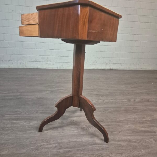 Nähtisch Biedermeier 1830 Mahagoni – Bild 13