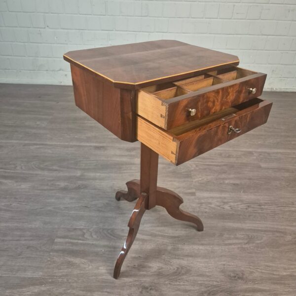 Nähtisch Biedermeier 1830 Mahagoni – Bild 6