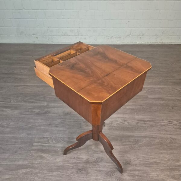 Nähtisch Biedermeier 1830 Mahagoni – Bild 11