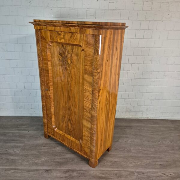 Schrank Kleiderschrank Biedermeier 1820 Nussbaum – Bild 3