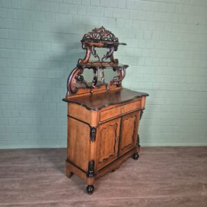 Halbschrank Anrichte mit Aufsatz Biedermeier 1850 Nussbaum