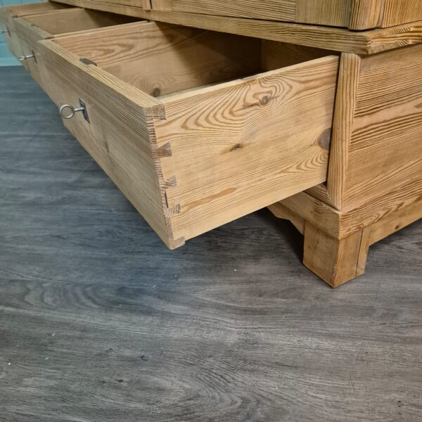 Schrank Kleiderschrank Jugendstil 1900 Kiefer – Bild 15