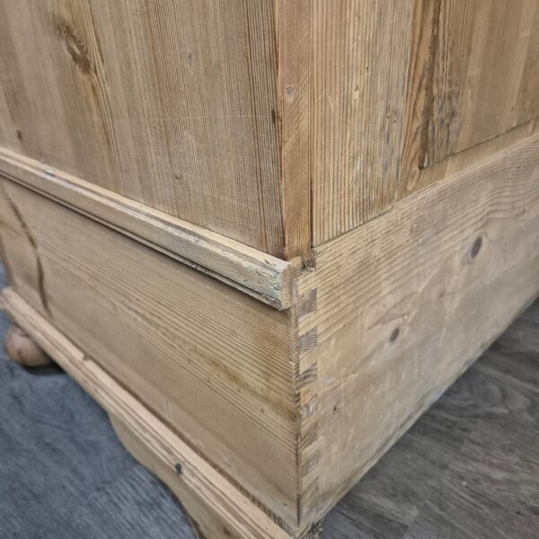 Vitrine Geschirrschrank Jugendstil 1900 Kiefer – Bild 15
