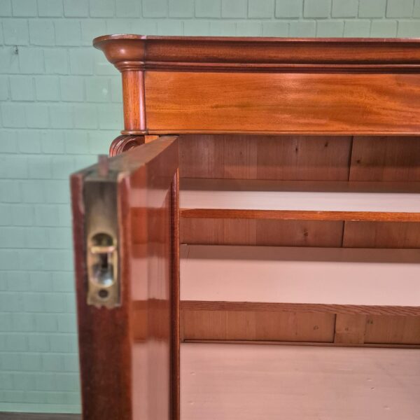 Kleiderschrank Schrank Biedermeier 1850 Mahagoni – Bild 9