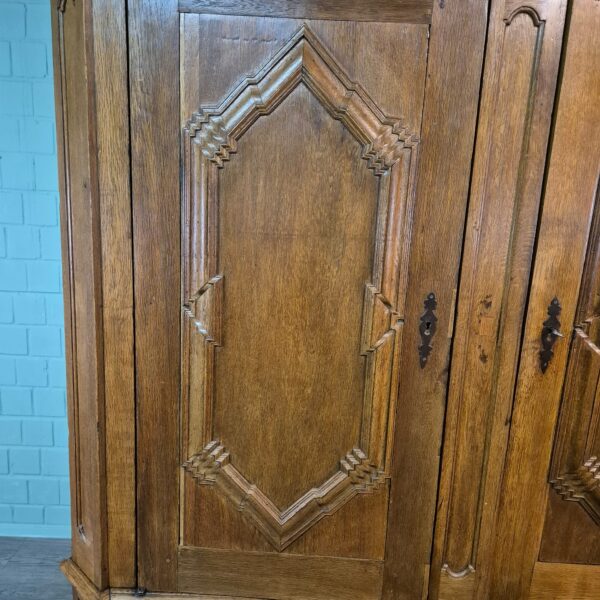 Schrank Kleiderschrank Barock 1780 Eiche – Bild 6