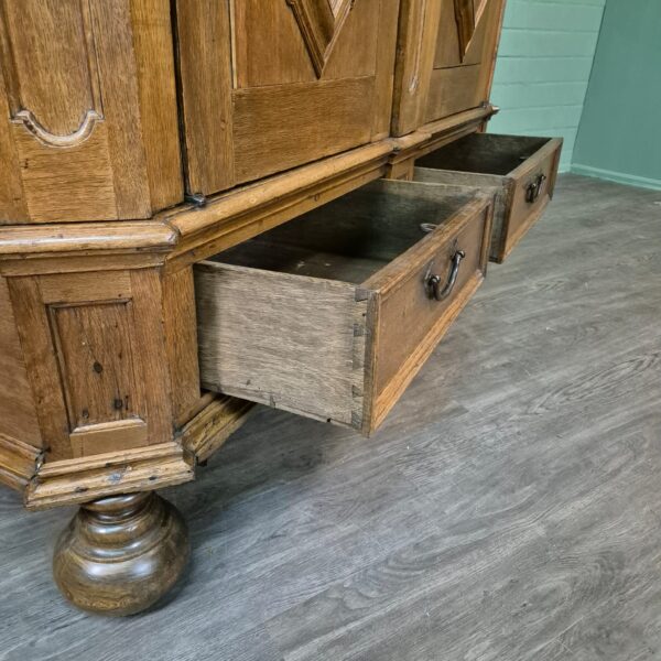 Schrank Kleiderschrank Barock 1780 Eiche – Bild 18