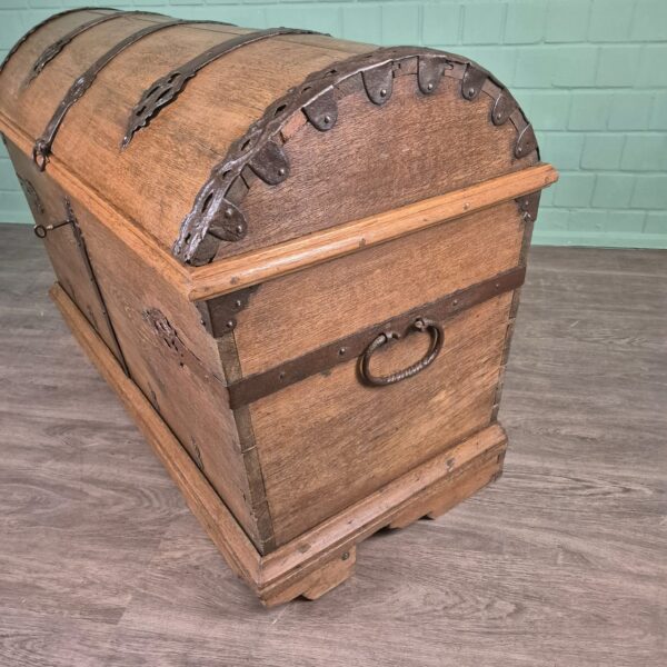 Truhe Barock 1733 Eiche – Bild 5