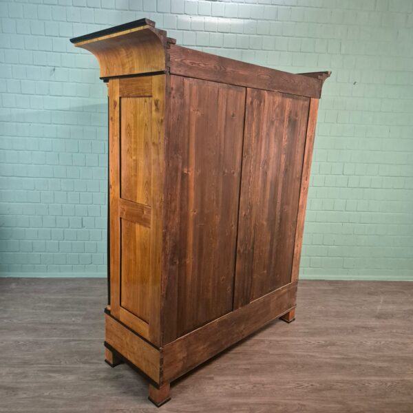 Schrank Kleiderschrank Biedermeier 1825 Kirschbaum – Bild 14