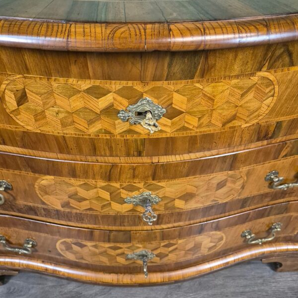 Braunschweiger Barockkommode Barock 1755 Nussbaum – Bild 10
