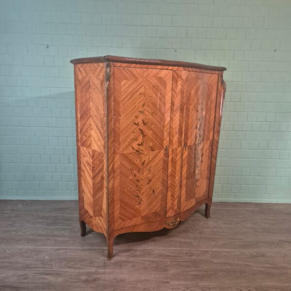 Schrank Dresdener Barock 1900 Nussbaum