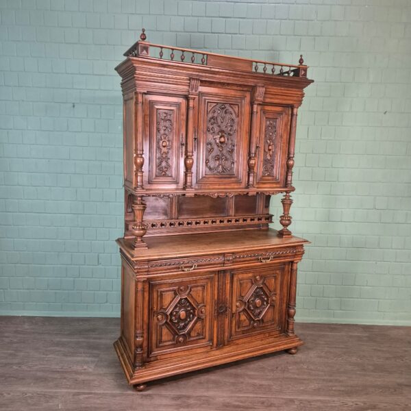 Buffetschrank Schrank Gründerzeit 1880 Nussbaum