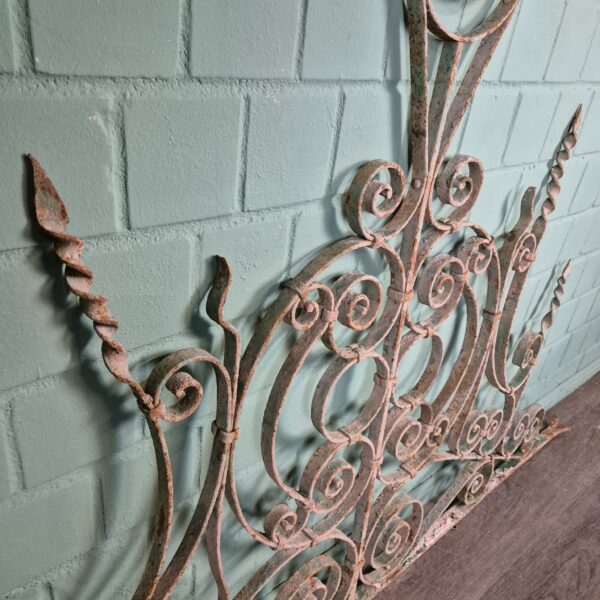 Ziergitter Jugendstil 1900 Schmiedeeisen 1,70 m x 1,16 m – Bild 3