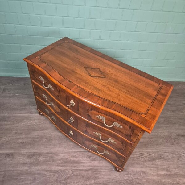 Barockkommode Kommode Barock 1770 Nussbaum – Bild 5
