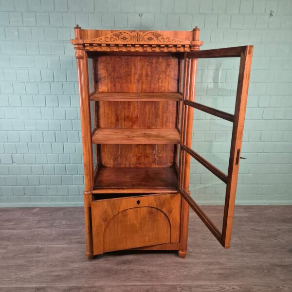 Vitrine Geschirrschrank Biedermeier 1820 Kirschbaum – Bild 14