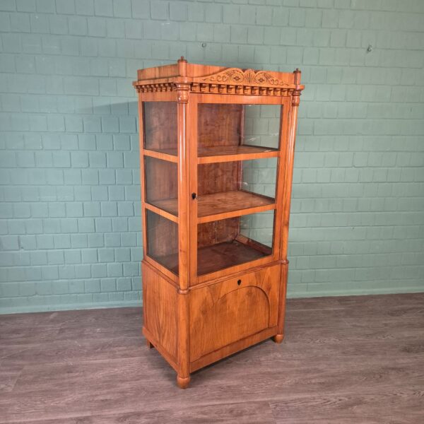 Vitrine Geschirrschrank Biedermeier 1820 Kirschbaum