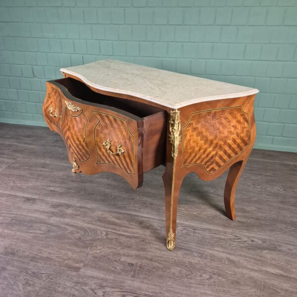 Kommode Neubarock Nussbaum 1,27 m – Bild 7
