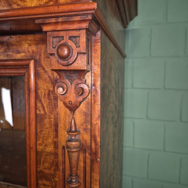 Vitrine Bücherschrank Gründerzeit 1880 Birke – Bild 9