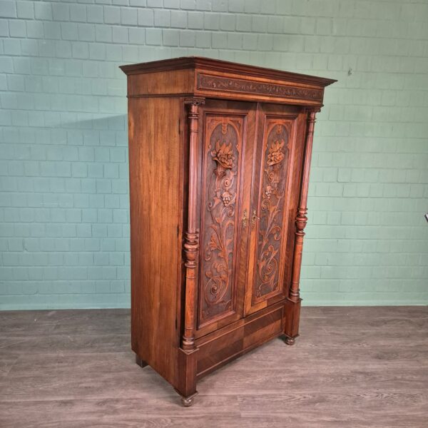 Kleiderschrank Schrank Gründerzeit 1880 Nussbaum