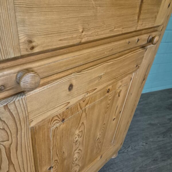 Schrank Kleiderschrank Historismus 1860 Kiefer – Bild 9