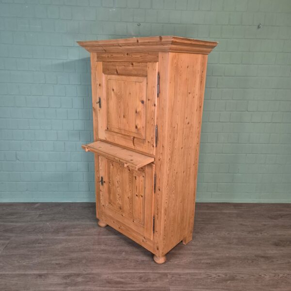 Schrank Kleiderschrank Historismus 1860 Kiefer – Bild 4
