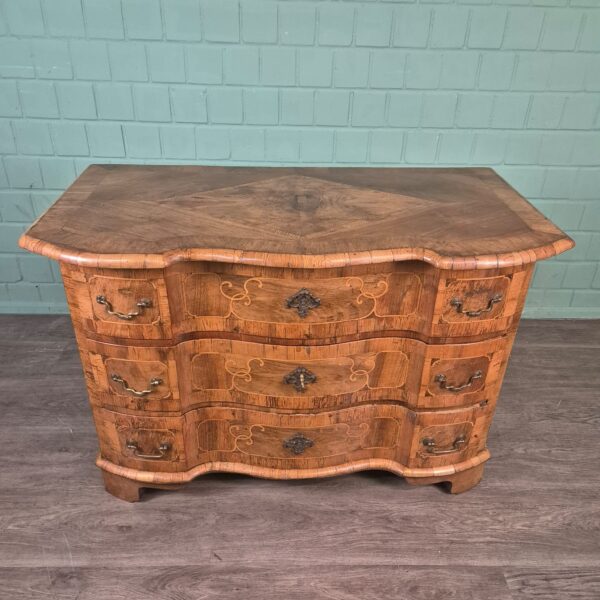 Barockkommode Kommode Barock 1770 Nussbaum – Bild 2