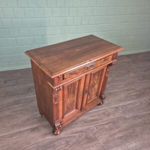 Anrichte Halbschrank Gründerzeit 1880 Nussbaum