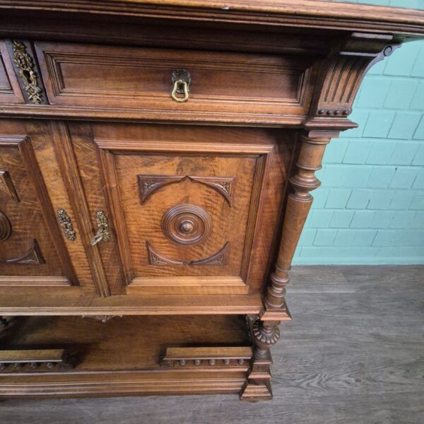 Kredenz Buffetschrank Gründerzeit 1890 Nussbaum – Bild 8