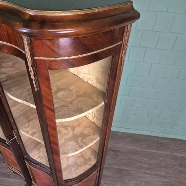 Vitrine Geschirrschrank Neubarock 1930 Mahagoni – Bild 5