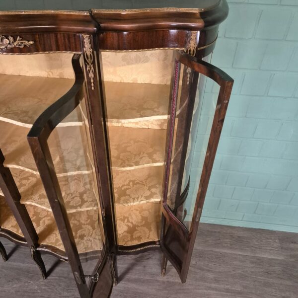 Vitrine Geschirrschrank Neubarock 1930 Mahagoni – Bild 16
