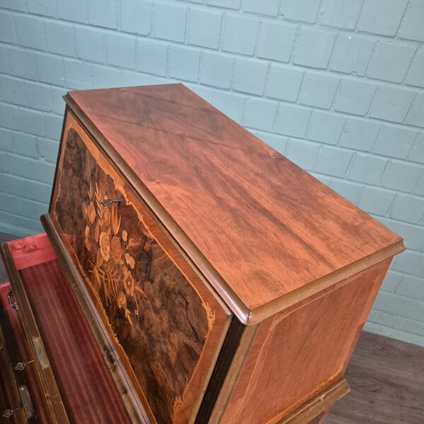 Schreibtisch Damensekretär Nussbaum – Bild 7