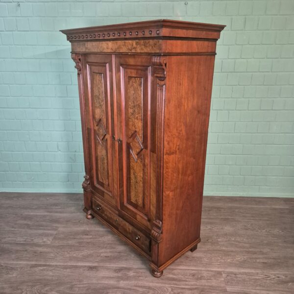 Kleiderschrank Schrank Gründerzeit 1880 Nussbaum – Bild 3