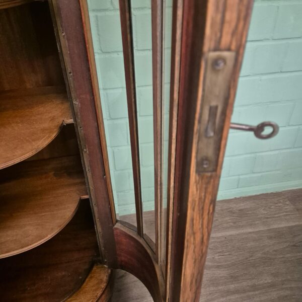 Vitrine Geschirrschrank Art-Deco 1920 Eiche – Bild 14