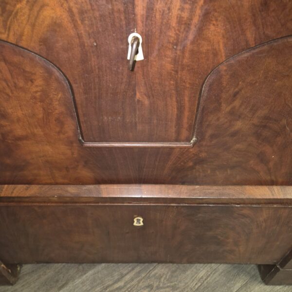 Kommode Biedermeier 1810 Mahagoni – Bild 7