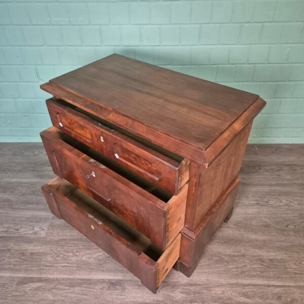 Kommode Biedermeier 1810 Mahagoni – Bild 9