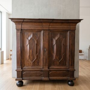 Schrank Kleiderschrank Barock 1750 Eiche