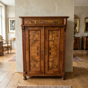 Vertiko Jugendstil 1900 Nussbaum