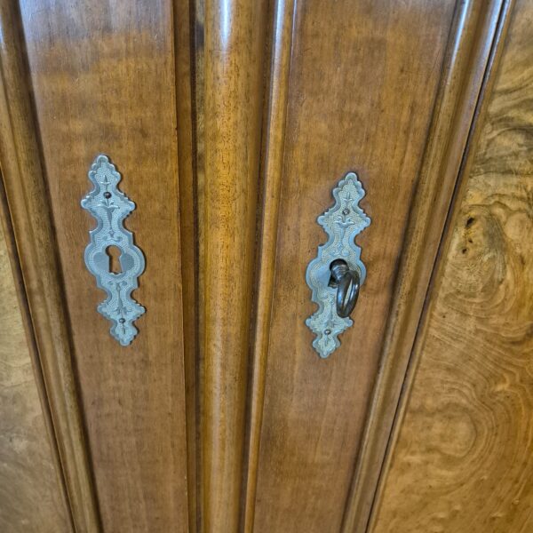 Kleiderschrank Schrank Gründerzeit 1880 Nussbaum – Bild 7