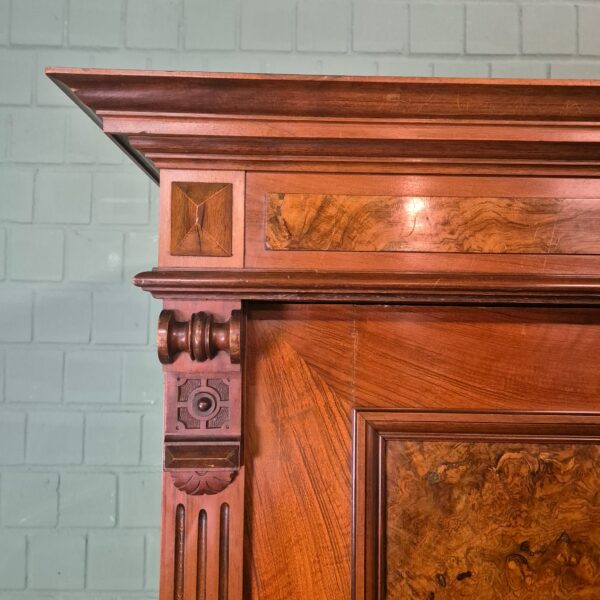 Kleiderschrank Schrank Gründerzeit 1880 Nussbaum – Bild 5