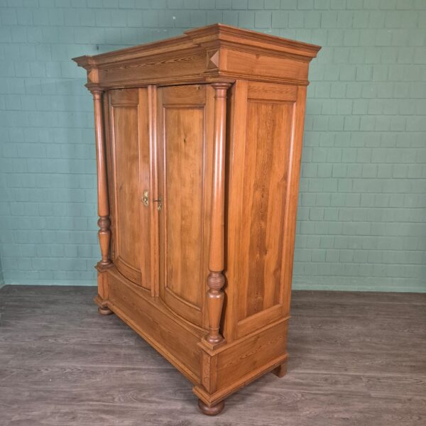 Schrank Kleiderschrank Gründerzeit 1880 Kiefer