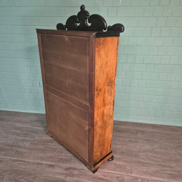 Vitrine Geschirrschrank Biedermeier 1860 Nussbaum – Bild 14
