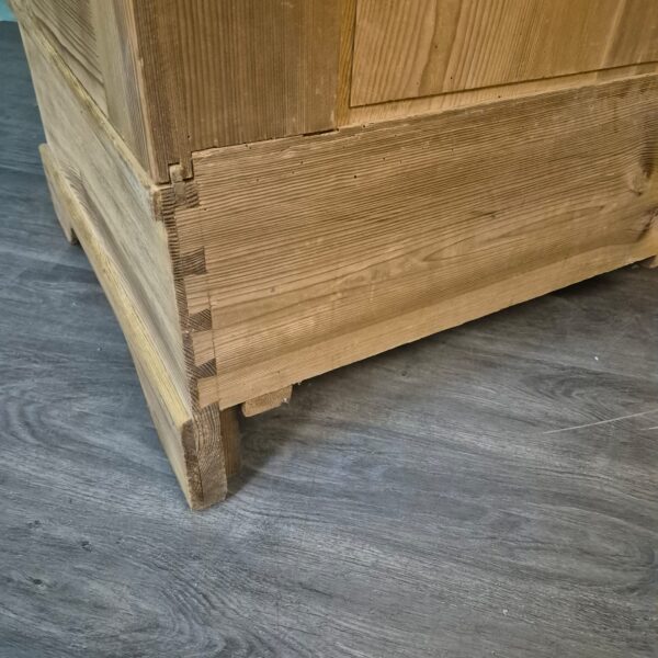 Schrank Kleiderschrank Jugendstil 1900 Kiefer – Bild 16