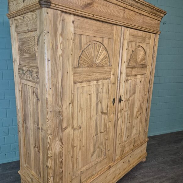 Sonnenschrank Kleiderschrank Biedermeier 1840 Kiefer – Bild 3