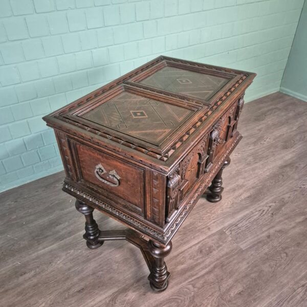 Truhe Stollentruhe Barock 1740 Eiche – Bild 4