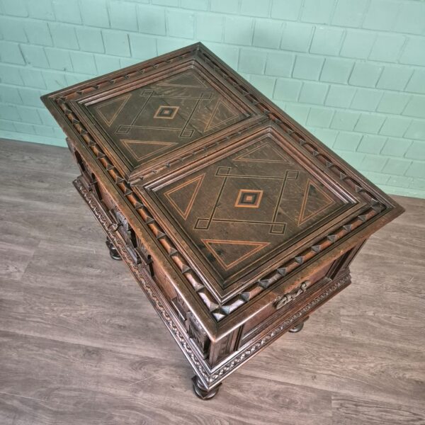 Truhe Stollentruhe Barock 1740 Eiche – Bild 5