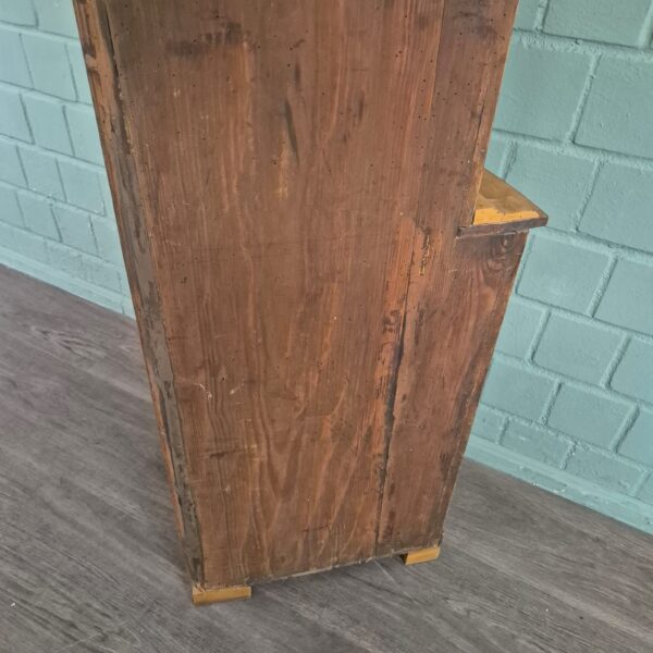 Modell-Eckschrank Eckvitrine Biedermeier 1820 Kirschbaum – Bild 17