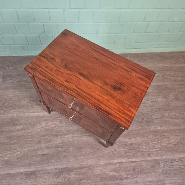 Kommode Biedermeier 1840 Mahagoni – Bild 5