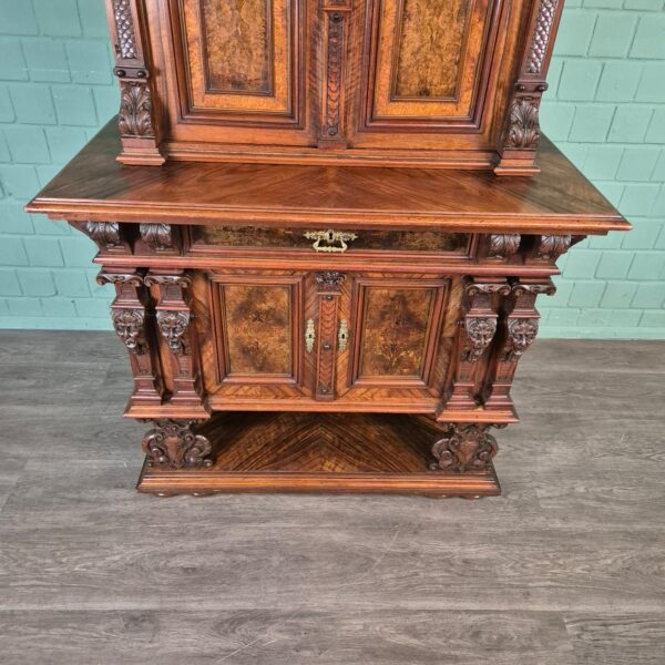 Tabernakelschrank Buffetschrank Gründerzeit 1880 Nussbaum – Bild 14